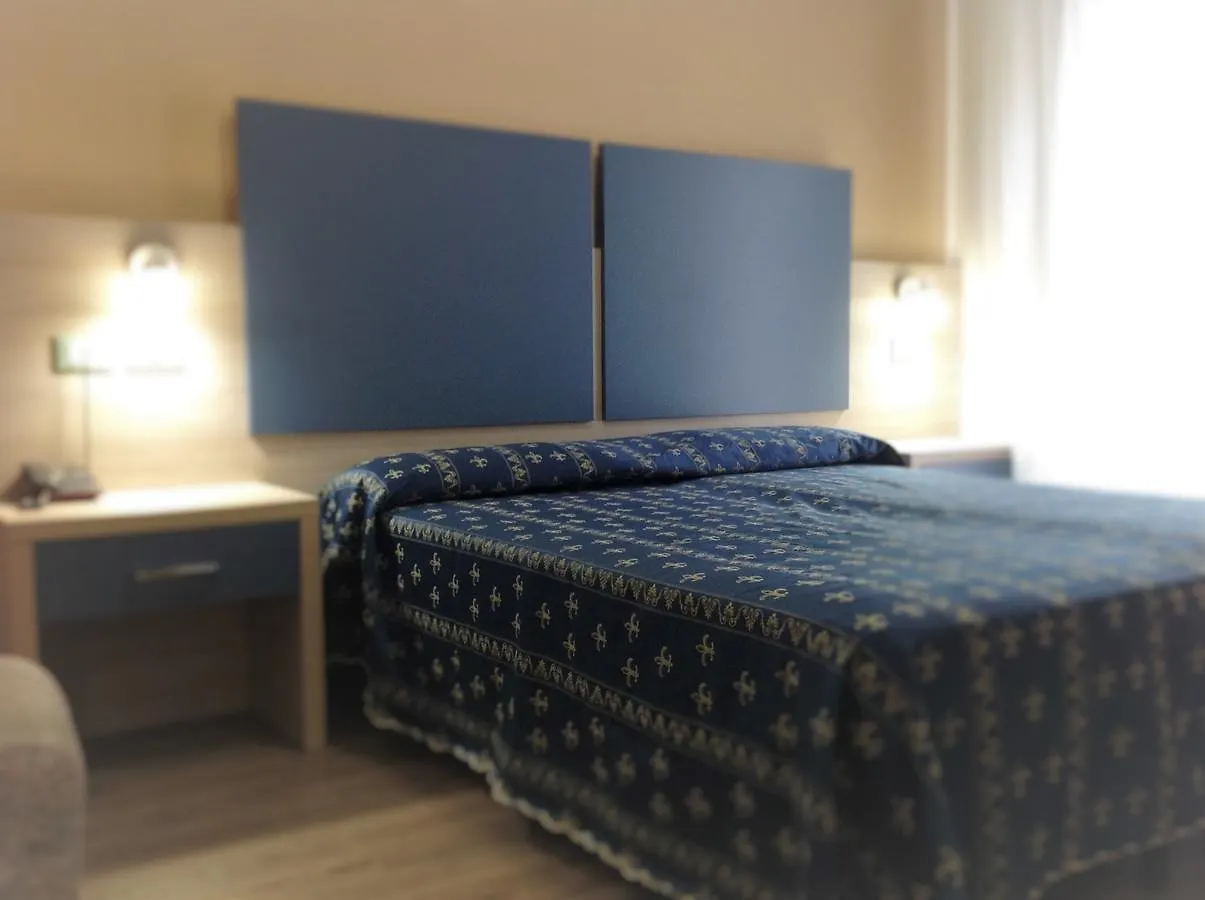 Hotel Ca' D'Oro Caorle 3*,